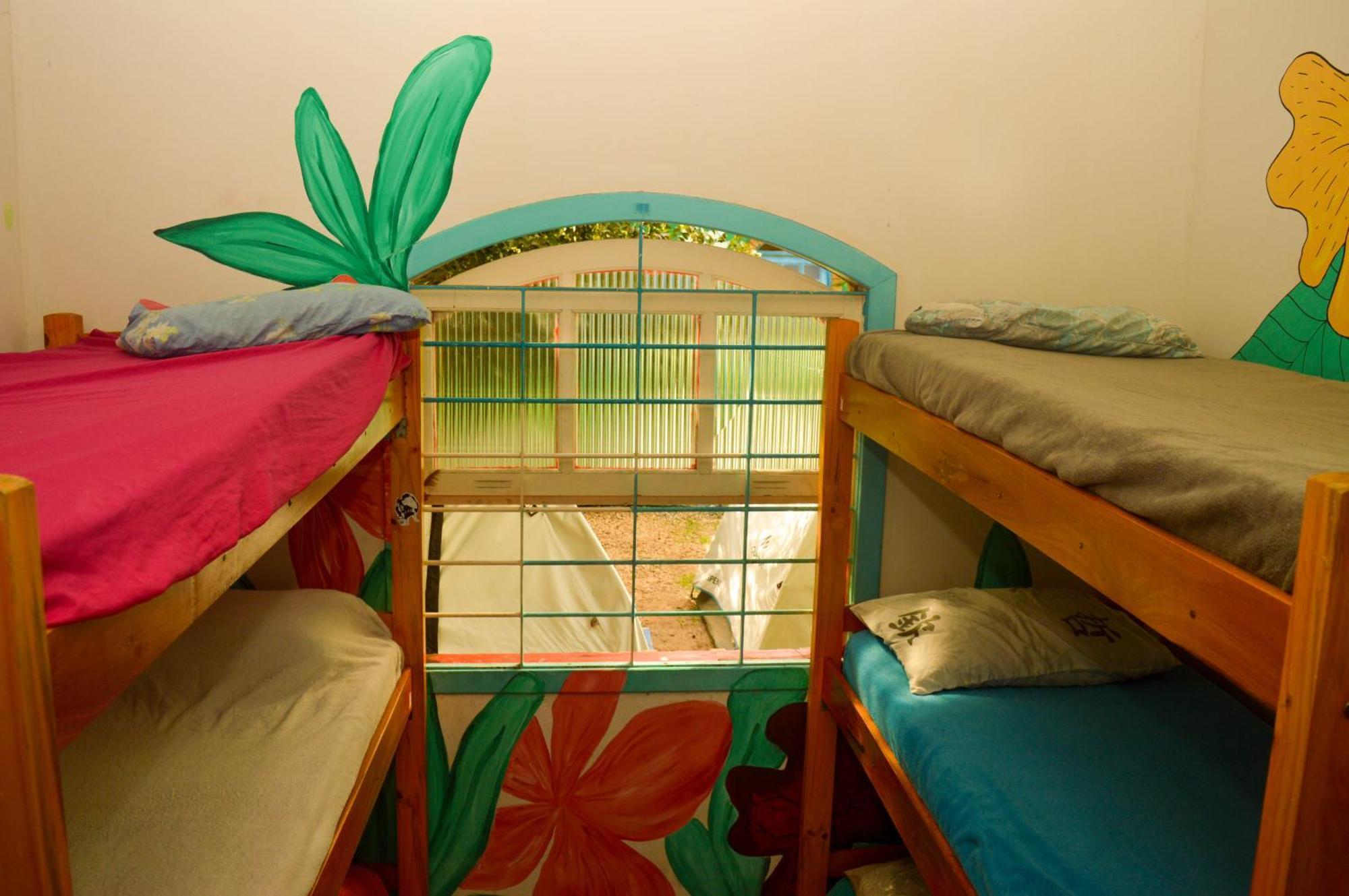 Hostel Tropico De Capricornio - Itagua Ubatuba Pokoj fotografie